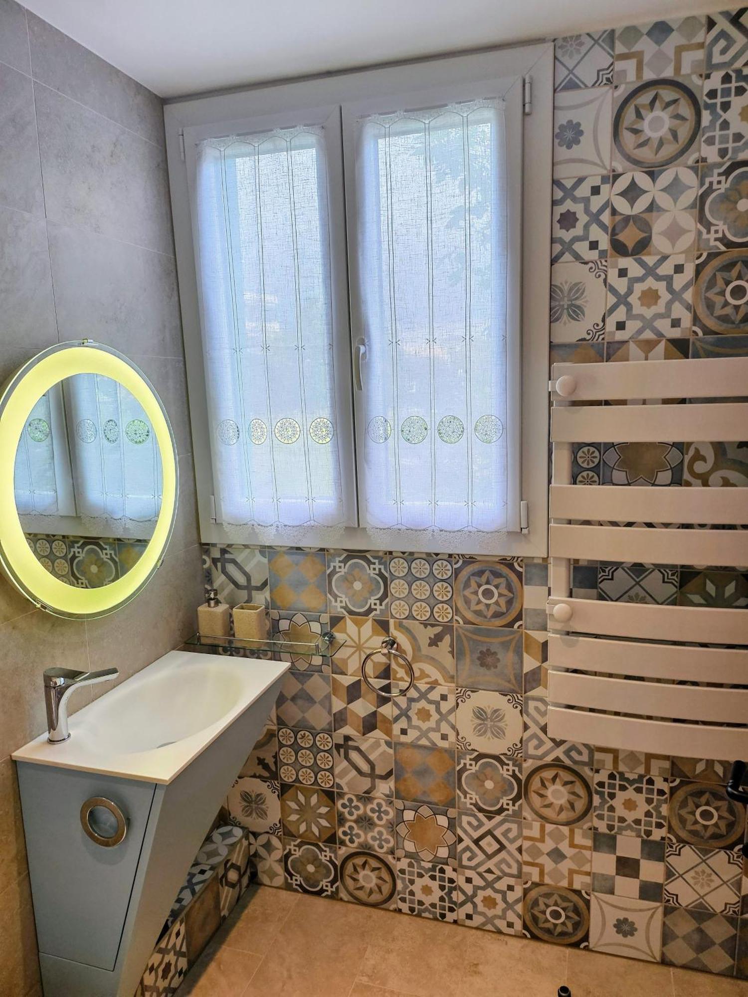 וילנב-לובה Charmant Studio Pres De La Plage Avec Jacuzzi Et Terrasse Privative מראה חיצוני תמונה