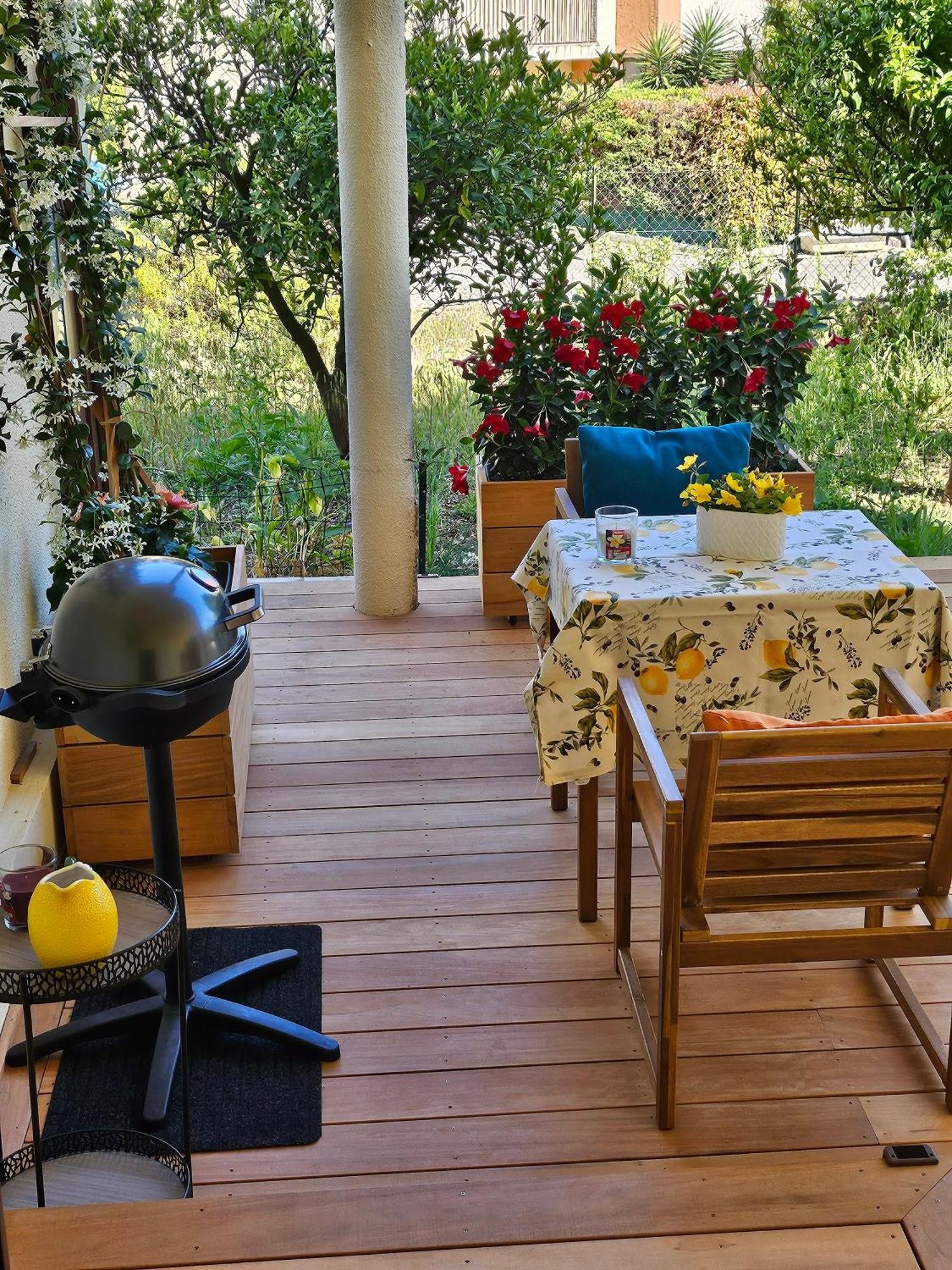וילנב-לובה Charmant Studio Pres De La Plage Avec Jacuzzi Et Terrasse Privative מראה חיצוני תמונה