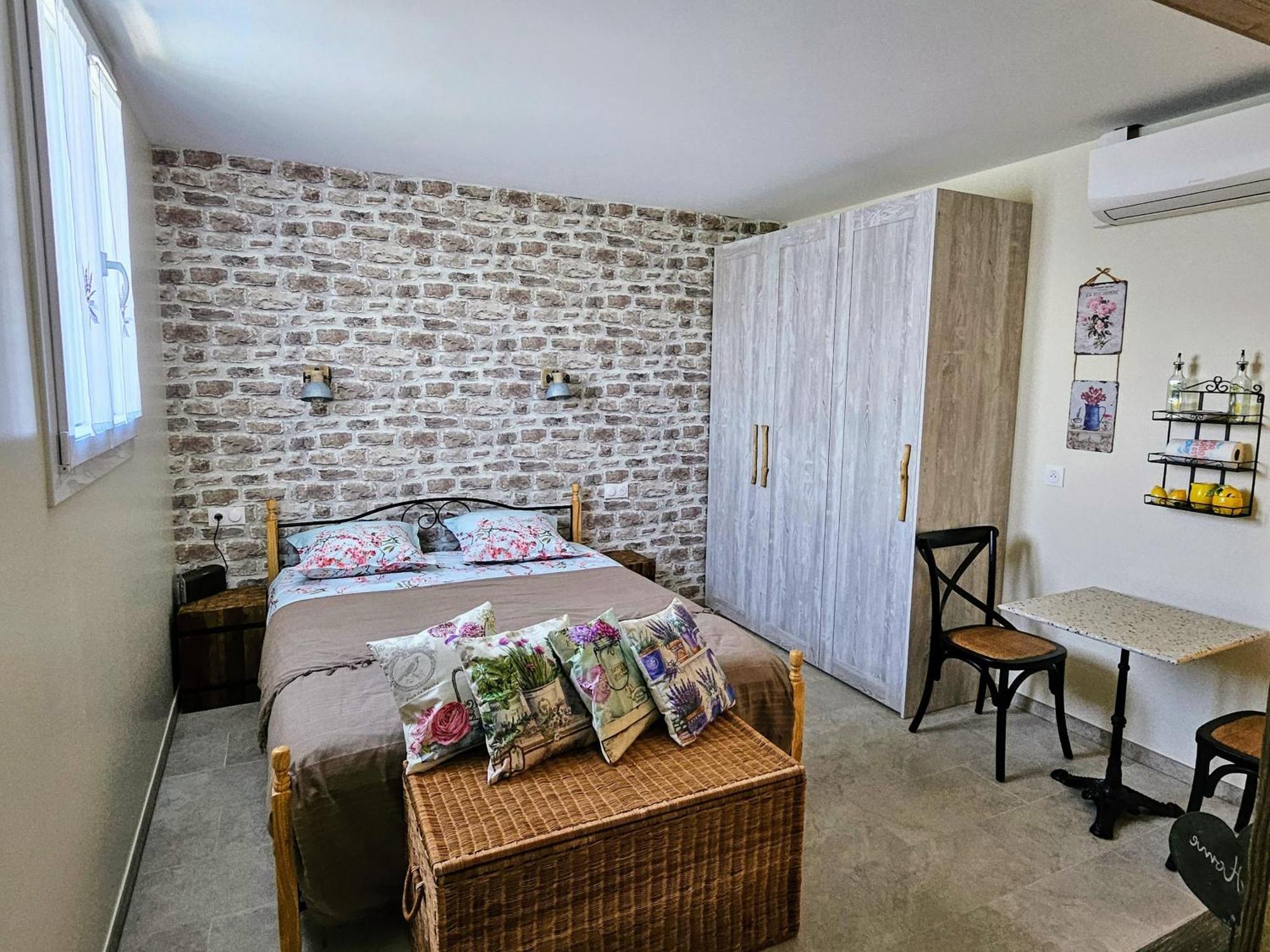 וילנב-לובה Charmant Studio Pres De La Plage Avec Jacuzzi Et Terrasse Privative מראה חיצוני תמונה