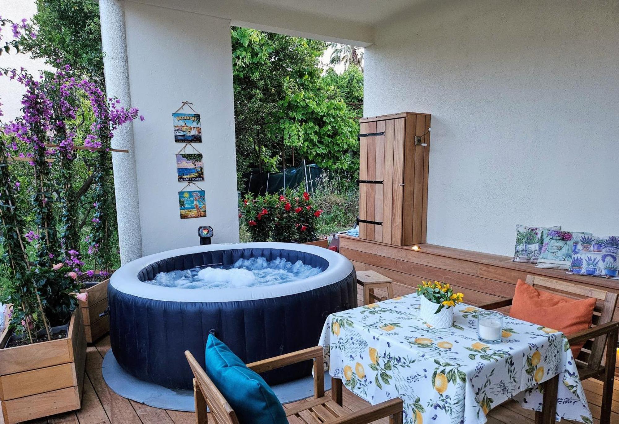 וילנב-לובה Charmant Studio Pres De La Plage Avec Jacuzzi Et Terrasse Privative מראה חיצוני תמונה